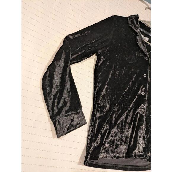 Nicole Miller Pajamas Set Black Debossed Leopard Spots Small Top Pants - Picture 4 of 15